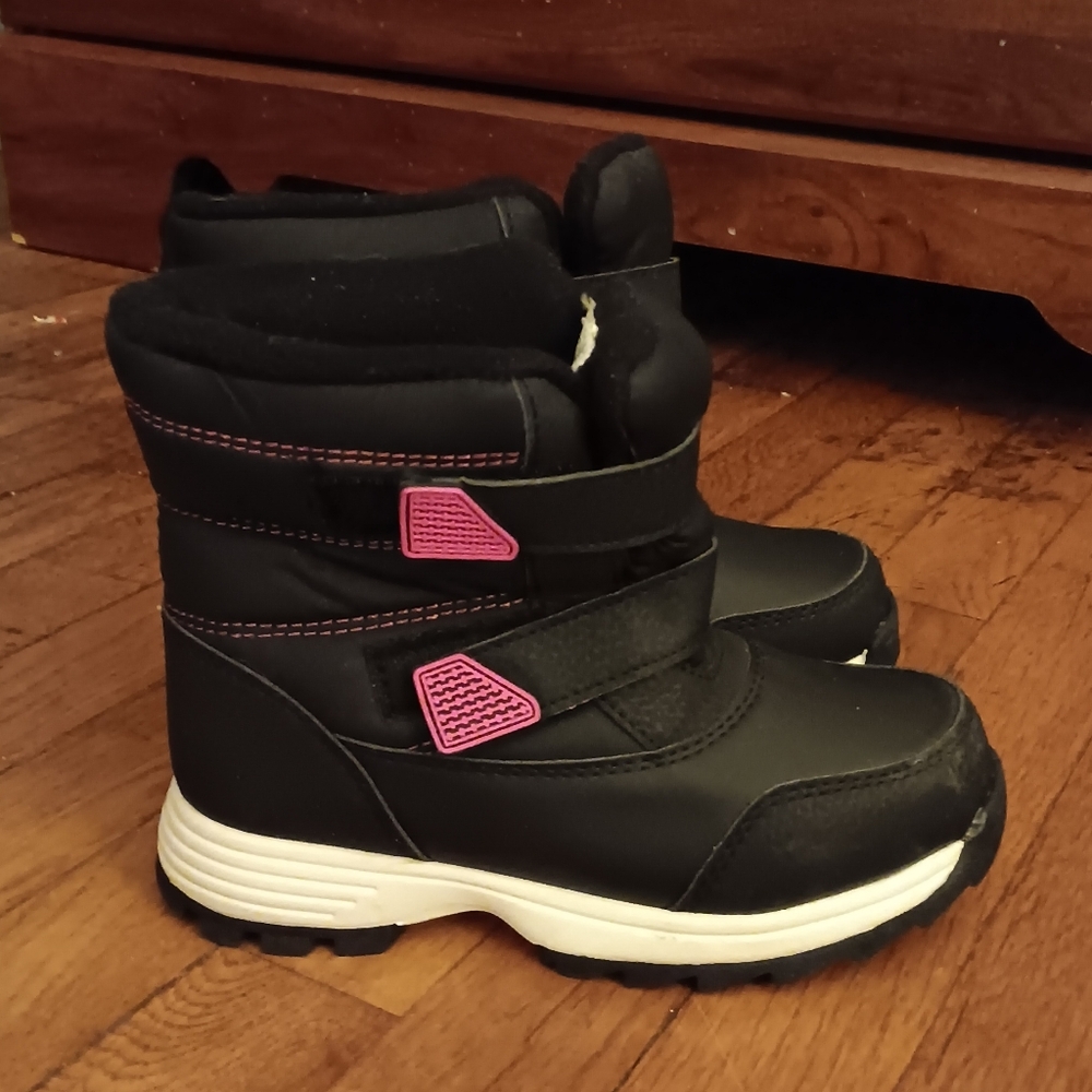 NWOT Girl's Wonder Nation Winter Boots